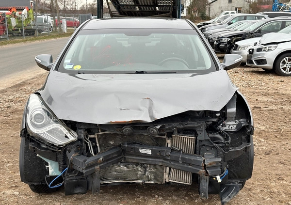 Hyundai i40 cena 12500 przebieg: 138692, rok produkcji 2014 z Sulejów małe 67